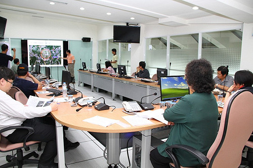 鋒面帶來豪大雨  陳菊坐鎮水情中心