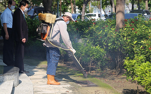 台南登革熱病例破萬 醫護人力吃緊