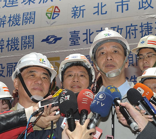 2016合作？  郝朱齊聲：我們每年都合作