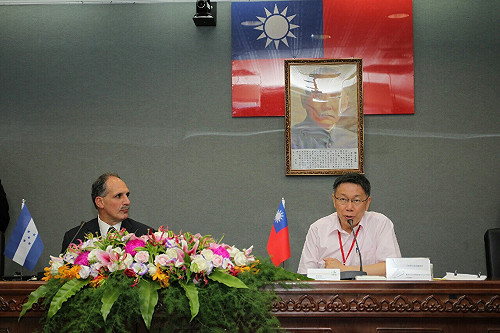 府級列管近2百個委員會 柯P：進行瘦身計畫