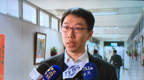 三創數位董座郭守正 親赴北市府開會