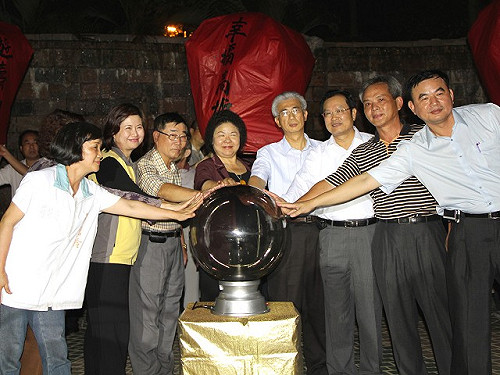 夜遊壽山動物園  暑假嘛也通