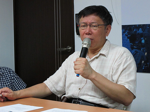 柯P：連怎會覺得我跟「壹」資方站一起？