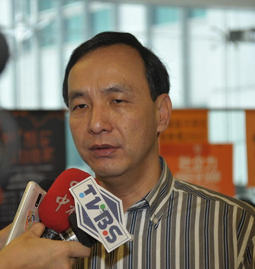 方仰寧下台否？朱立倫：多給警察鼓勵