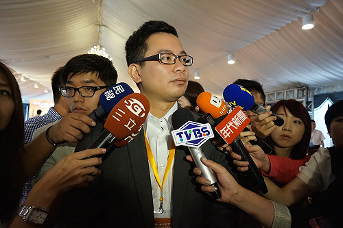 專訪/波卡風波  事事講政治  戴：官股怎不過半