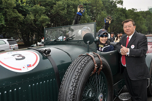 感謝台灣311捐款  日本古董車隊帶來感謝