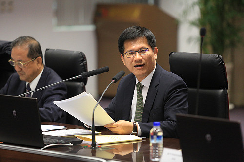 颱風假補班補課？林佳龍：有難度