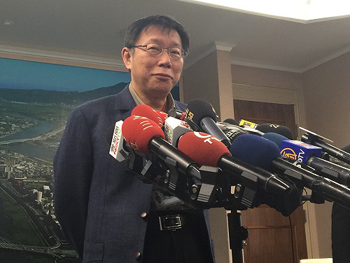 郝開砲  柯P反問：以前怎不公開資料？