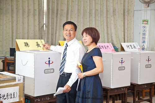 彰化變天！民進黨魏明谷自行宣布當選