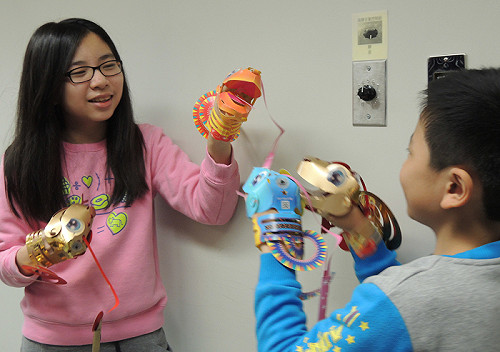 新北蛇年提燈實用 可提可套還可立