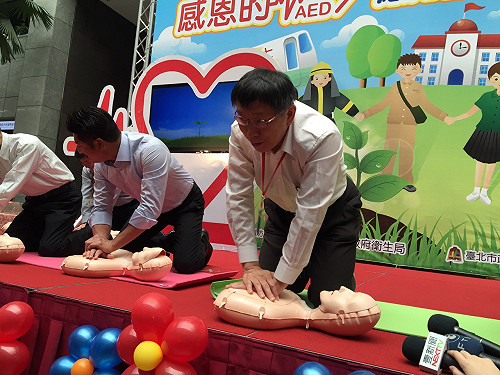 朱參選會支持蔡或朱？柯P：等發生了再說