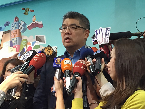 辯論協商破局  連勝文嗆：到底要不要辯？