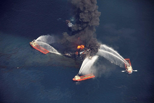 美路易斯安那油田爆炸汙染   蔓延海面5平方英里