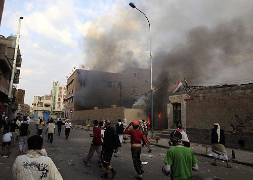 葉門又爆衝突  24名示威者遭射殺