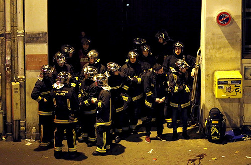 IS認巴黎恐攻主謀 警告法不停空襲永無寧日