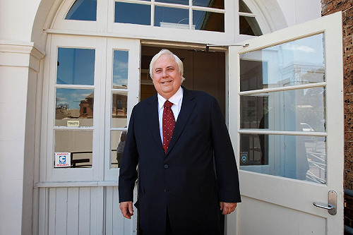 委造鐵達尼II 澳大亨還邀中國海軍護航