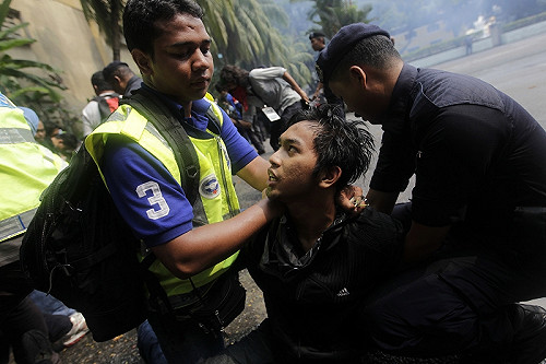 馬國大集會結束 警方逮捕逾千人