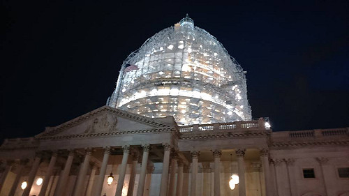 黃瓊雅觀點》改革的旋律--上