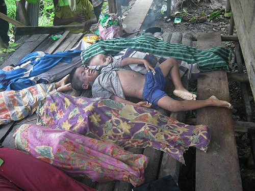 印尼海嘯已致272人死亡　首批救援隊進入重災區