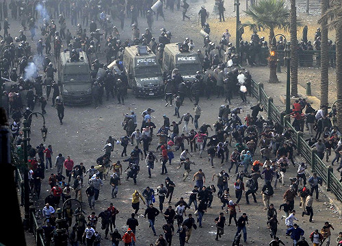 抗議不斷  埃及總統：集權令為「臨時性」