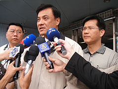 抗爭失控   民進黨與獨派團體切割