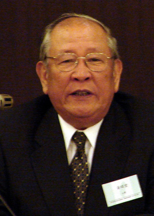 獨盟主席黃昭堂上午手術後過世