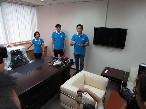 藍爆退黨潮？洪辦：看到更多人加入