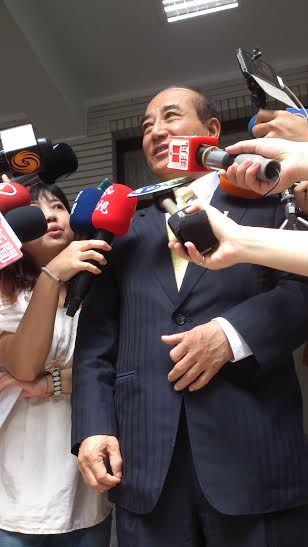 「臭頭還是自己孩子」  王金平：沒公開講