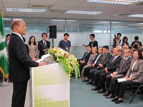 蘇貞昌主席卸任：沒位子拘絆 時空更寬廣