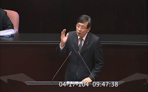 李桐豪批在野黨：對加薪4法抱看好戲心態