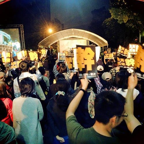 扭轉家族政治壟斷 網路票選10大鴨霸家族