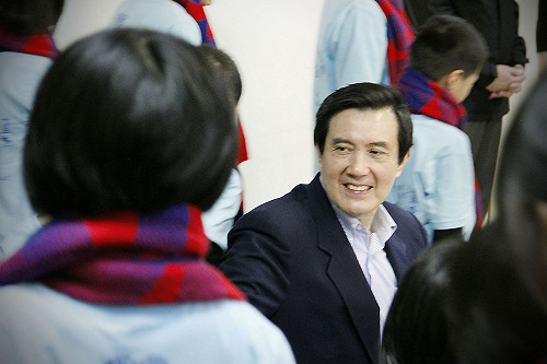 高喊沒跛腳  透明化的馬英九回神了嗎？