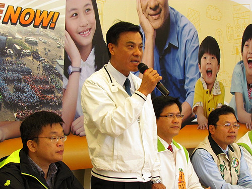 蘇嘉全回鍋任民進黨秘書長