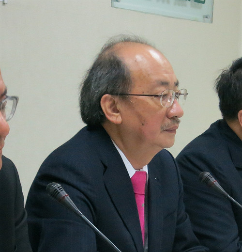 民進黨該不該凍結台獨黨綱？線上PK