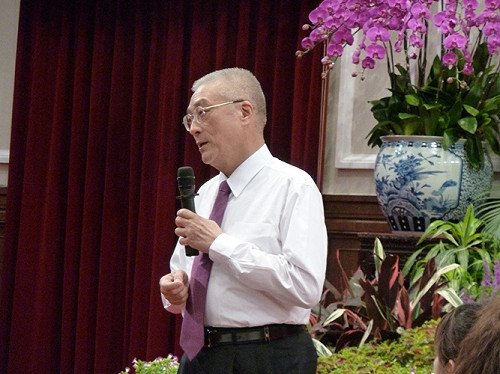 馬招牌落漆？吳敦義：只是落下大葉子