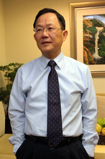 藍委丁守中宣布參選台北市長