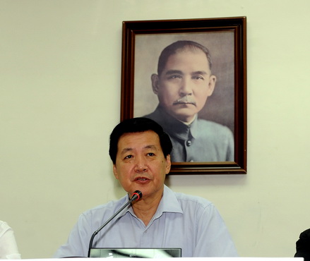 藍黨團：昨晚政院做東 非慶功宴