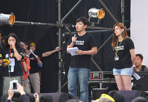 陳為廷：對抗國家機器 我們學生撐過來了