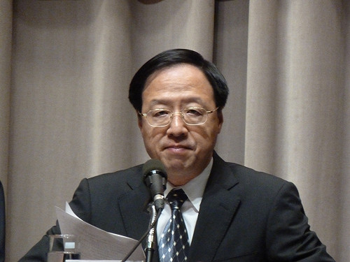 江揆民調創任內新低  66％不滿意