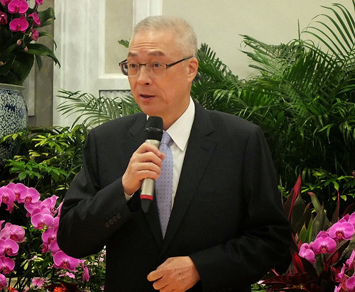 接任黨主席？吳敦義：風從哪裡來？