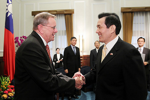 馬英九：每年花40多億美元照顧榮民