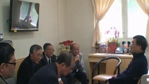 扁民間醫療小組：扁病況持續惡化易跌倒