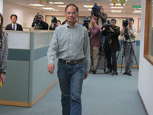 游錫堃：朱立倫無心市政 參選可能性低