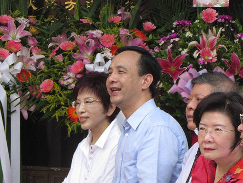 駁「抽柱換朱」傳言  國民黨：絕不換人