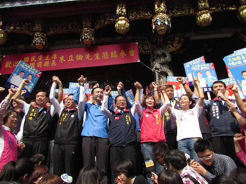 挽救立委選情 桃園藍營候選人促「分裂選票」