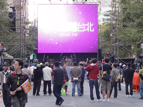 郝龍斌穩定領先 蘇貞昌要先超越60萬票