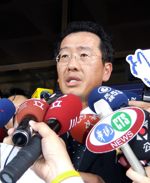 綠營黑馬出線  顧立雄將參選台北市長