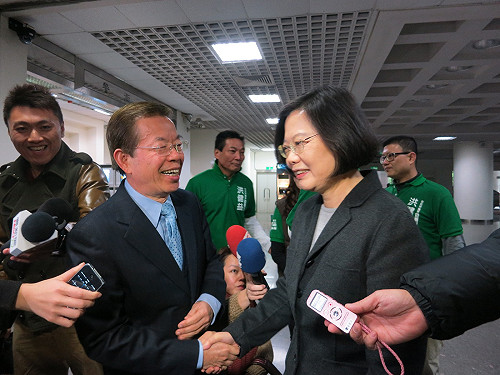 民調：綠支持者6成挺蔡英文當主席