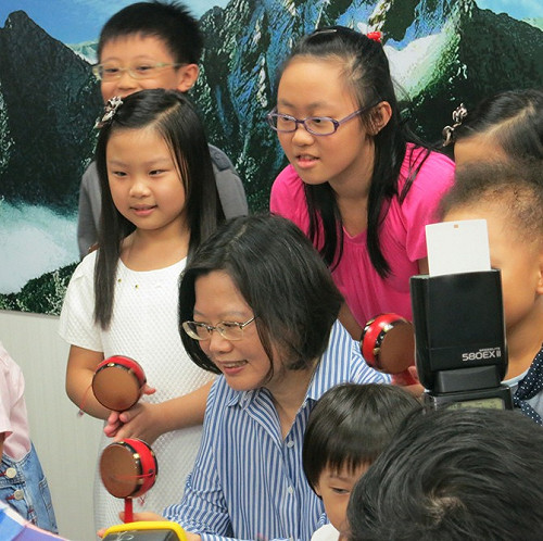 小英基金會成立  盼3根火柴點亮台灣