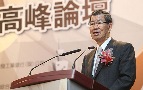 蕭萬長：兩岸政治對話 「為時過早」